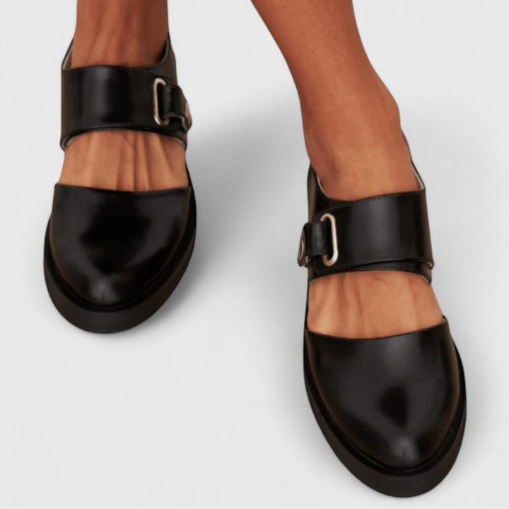 The Elara Grace | Buckle Flats