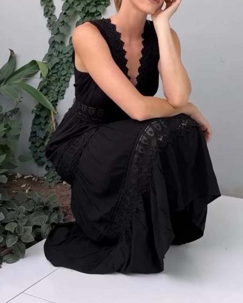 Aurélie™ Cover| Elegant Lace Dress with V-Neck